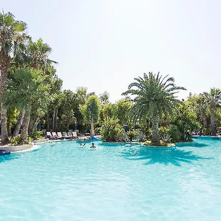 Grand Palladium Garden & 5*