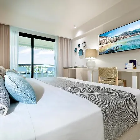 Grand Palladium Garden &
